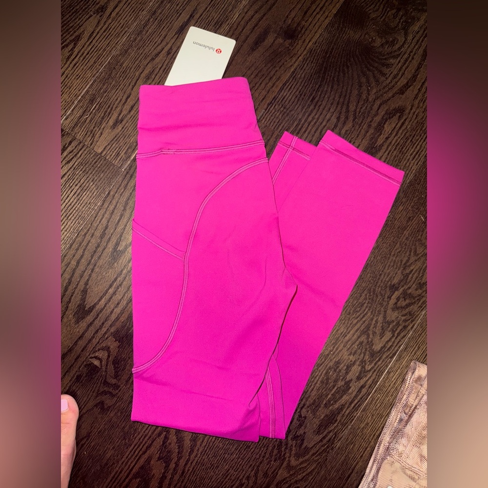 NWT Lululemon Invigorate HR Crop Leggings 23”